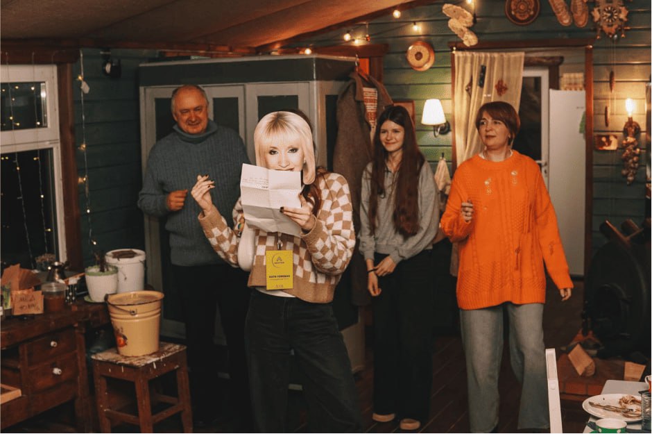 photo_5199894559008608944_y