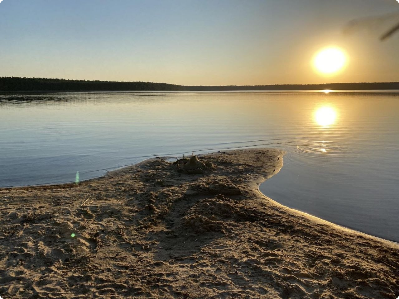 photo_5199894559008608944_y